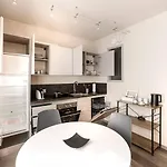 Residenza Cavour - A * Tirano